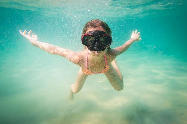 Quels sont les meilleurs endroits pour faire du snorkeling en Polynésie française sans guide ?